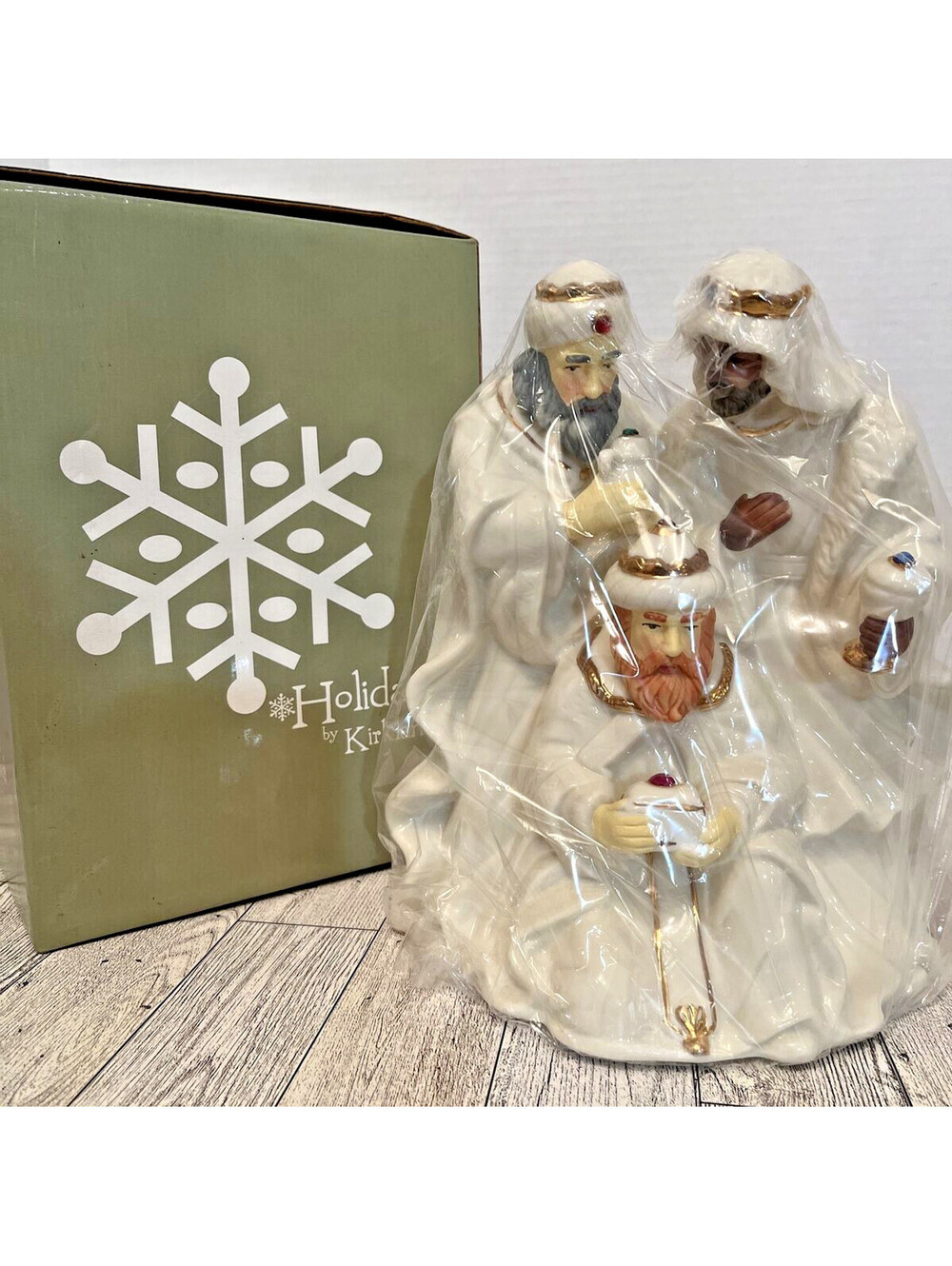 Holiday by Kirkland’s Three Kings Jade Porcelain With Jewels Cream 14k Gold 9”
